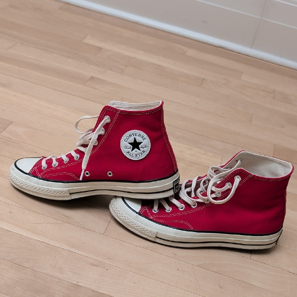 Red Converse Chuck 70 High Top Sneakers 9M / 11W / 42EU